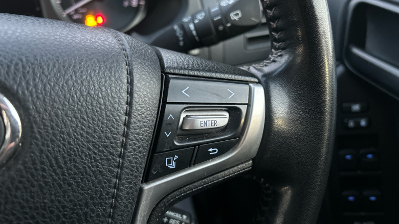 Toyota Land Cruiser Lwb Diesel 2.8D 204 Active Commercial Auto